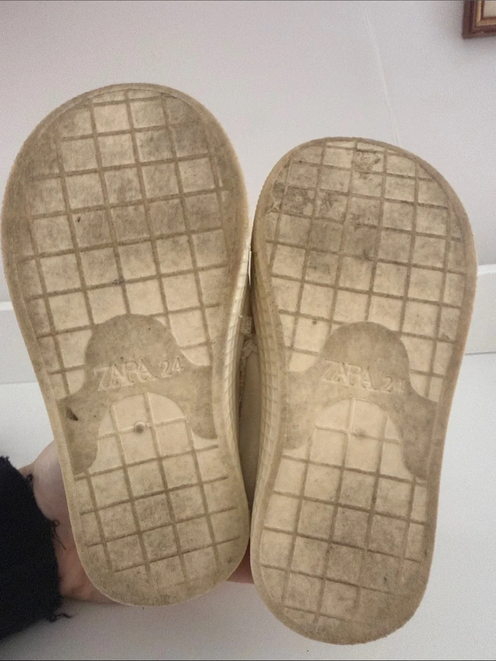 Zara Kids High-Top Sneakers in Cream